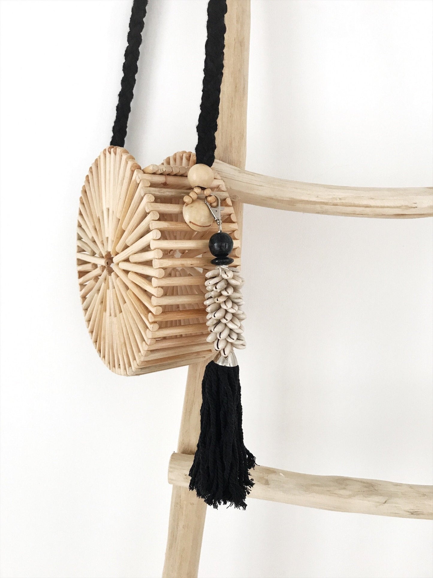 Porte clés coquillages noir